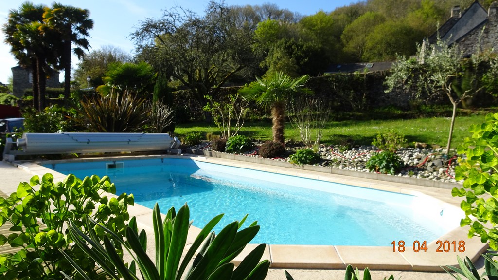 piscine chauffée sécurisée